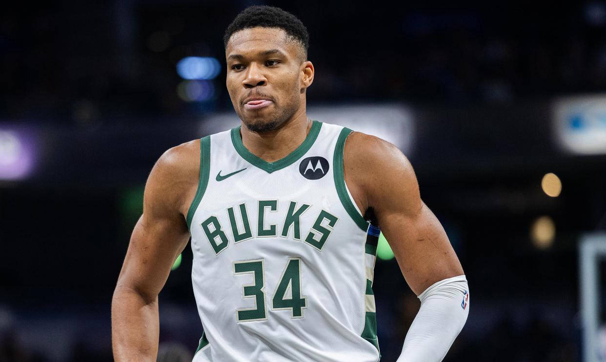 NBA全明星投票：伦纳德领先字母哥